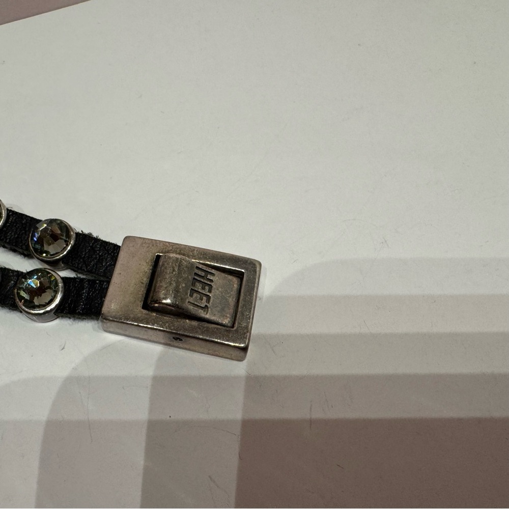 HEET Rockstar Designer Bracelet 2
Black Leather Straps 18 Swarovski
Crystals - Picture 5 of 9